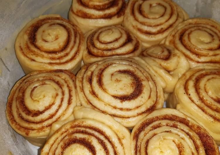 Easiest Way to Make Super Quick Homemade Cinnamon rolls