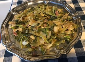 Une photo de Brede chouchou à l ail,oignons et pancetta