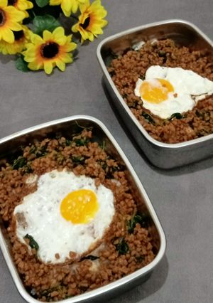 Foto resep Pad Kra Pao (Beef Basil Stir Fry)