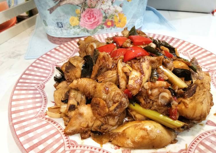 Recipe of Ultimate Fragrant Sweet and Spicy Chicken