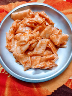 रेड सॉस चीज़ पास्ता (Red Sauce cheese pasta recipe in Hindi) रेसिपी मुख्य फोटो