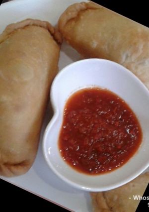 A picture of Whosayna’s Empanadas.