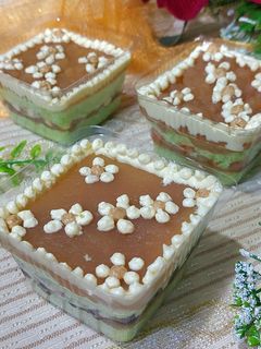 Foto resep Sponge Pandan Vla Teh (Dessert Box Tanpa Terigu, Dengan Cream Ekonomis)
