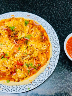 கேரட் பீட்ஸா(Carrot pizza recipe in tamil) செய்முறை முக்கிய புகைப்படம்