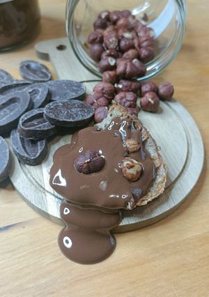 Une photo de 🍫Pâte à tartiner 2 ingrédients (sans sucre ajouté)