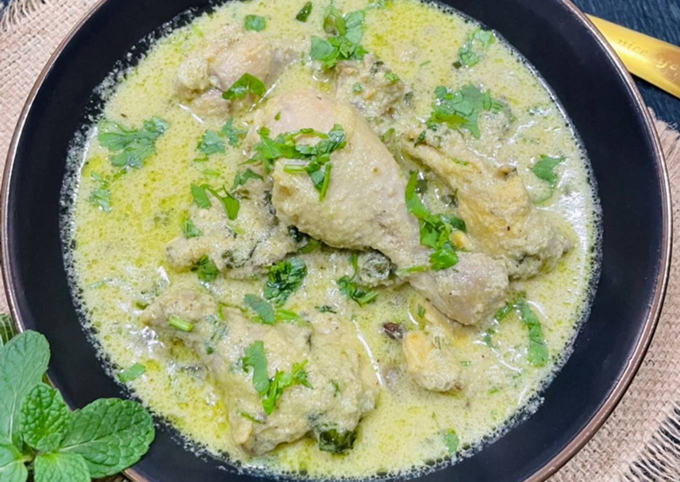 White Chicken Korma