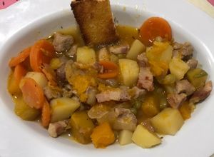 Una foto de Especial para el frío: estofado con carne y vegetales