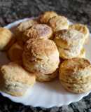Scones, Biscuitts o bisquets