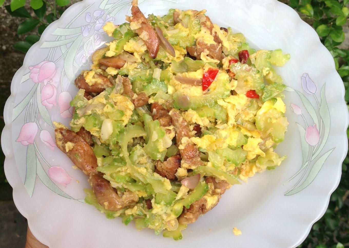 Oséng Pare Telur dan Ayam Sisa Sate