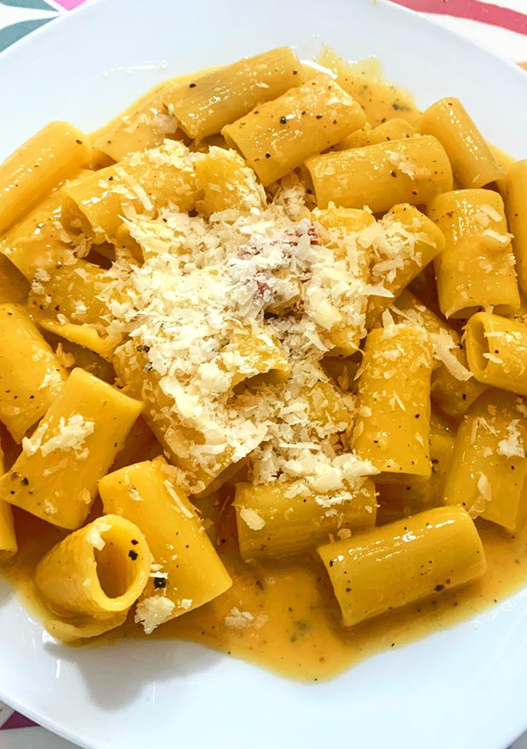 Una foto de Pasta carbonara original