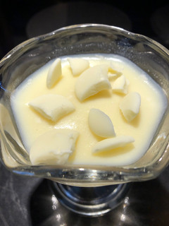 A picture of Vanilla Panna Cotta.
