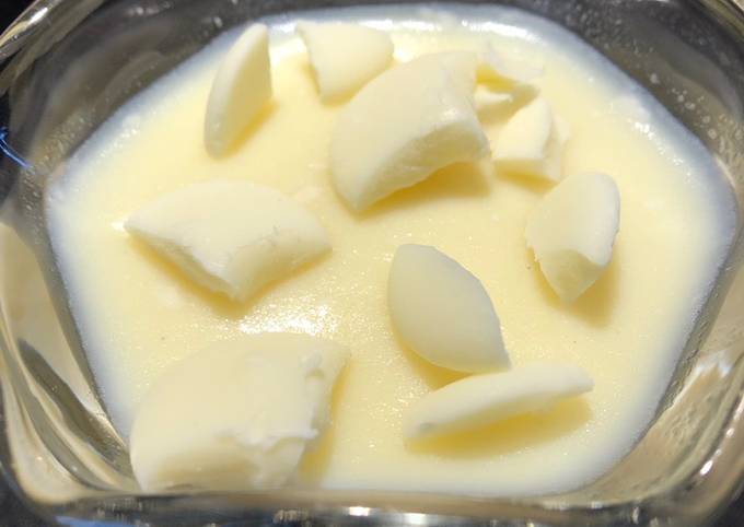 Step-by-Step Guide to Prepare Perfect Vanilla Panna Cotta