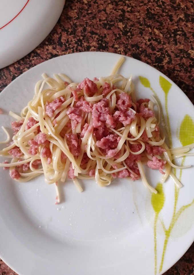 Una foto de Pasta con Salchichas Frescas