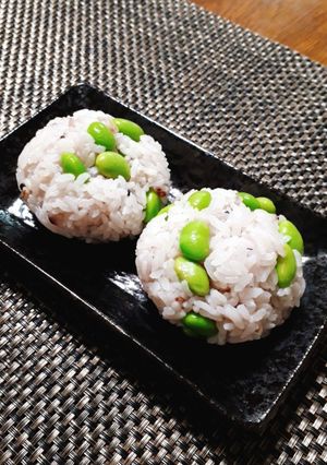 A picture of Edamame and Multigrain Rice Onigiri.