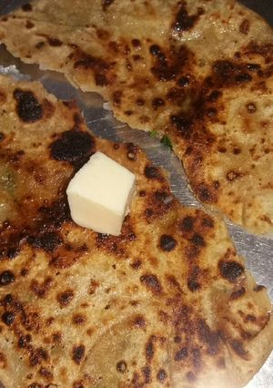 A picture of Aloo ka Parantha.