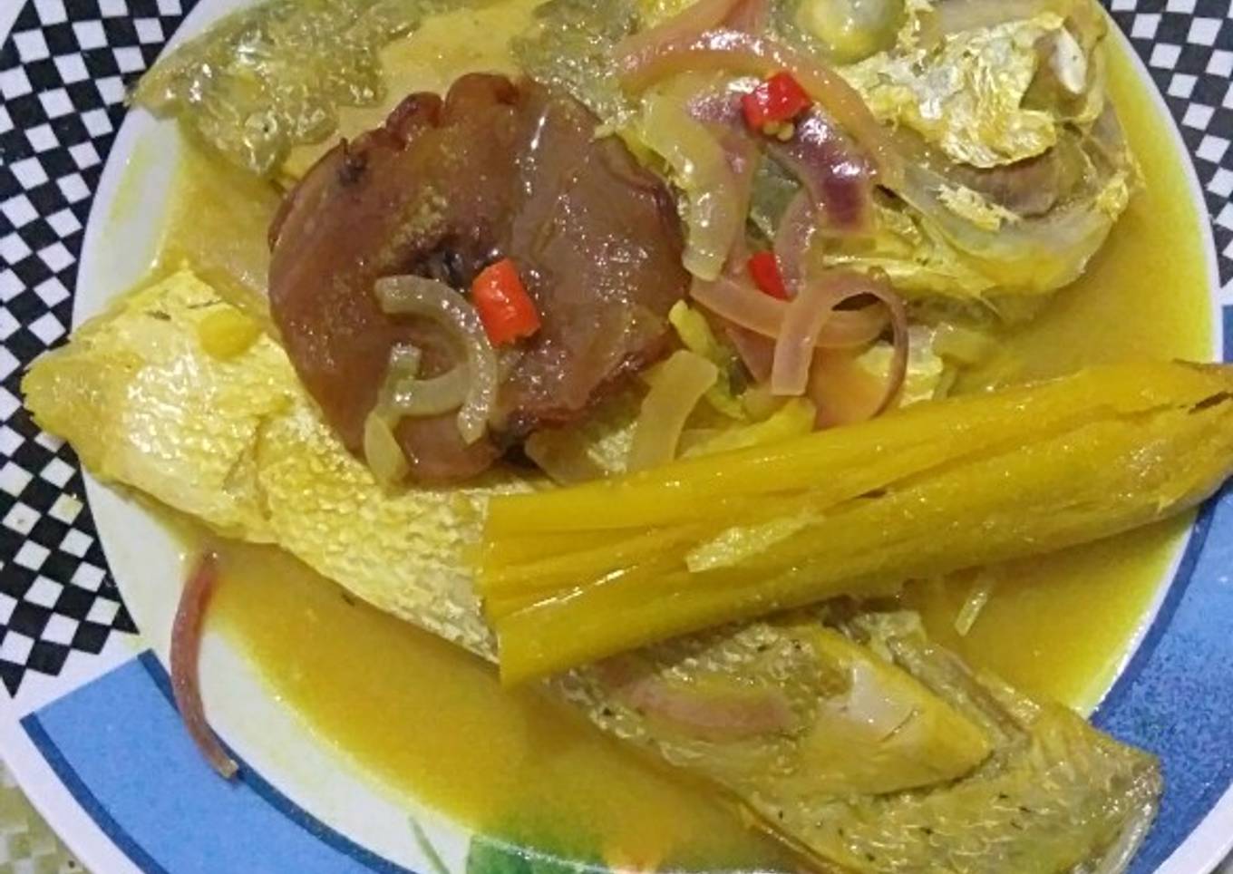 ikan kuning rebus