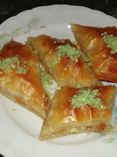 صورة لوصفة صينية الجلاش بالمكسرات