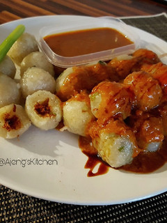 Foto resep Cilok isi abon, bumbu kacang