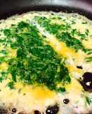 Trứng ngải cứu