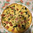 Tarta de zapallitos y salchichas