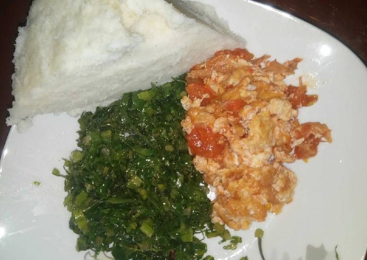 Recipe of Super Quick Homemade Fried Eggs Kales and Ugali(Dinner)