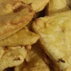 A picture of Bread Pkoda.