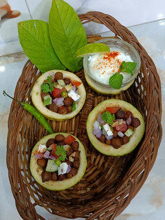 A picture of Guava Chana Chat Cups SpicedYogurt.