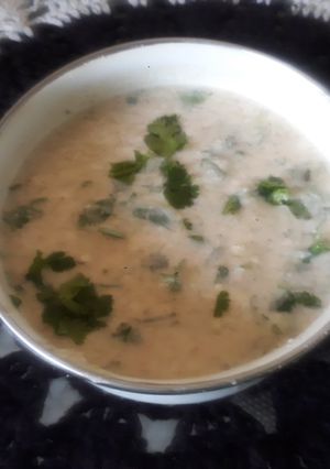 खीरा और धनिया पत्ता का रायता (kheera aur dhaniya patta ka raita recipe in Hindi) रेसिपी मुख्य फोटो