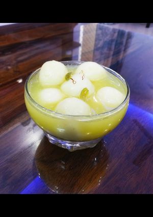 A picture of Rosogolla.