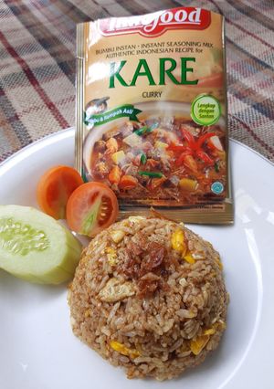 Foto resep Nasi goreng kare instan