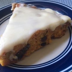 A picture of Pumpkin Carrot Cake.