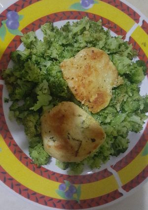 Una foto de Picadillo de brócoli con pechugas de pollo