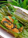 Nasi Daun Jeruk Bakar Ayam Suwir
