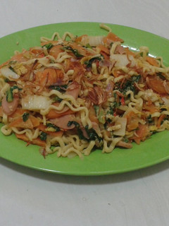 Foto resep Mie tek tek sosis sayur