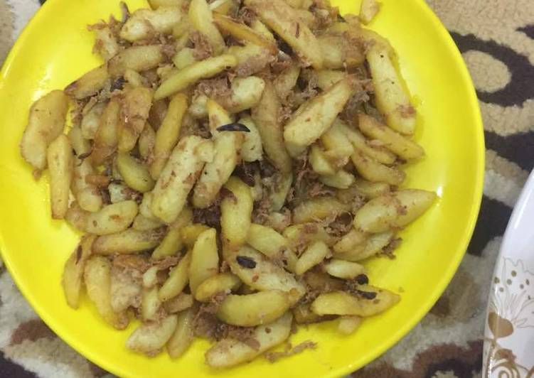 Simple Way to Make Award-winning Chips with eggs