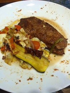 Una foto de Sirlon y Vegetales salteados