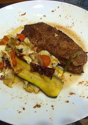Una foto de Sirlon y Vegetales salteados
