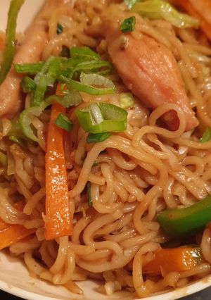 A picture of Fried noodles.