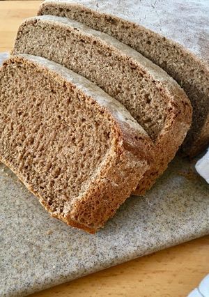 A picture of Sourdough Wholemeal Loaf 🍞🐾.