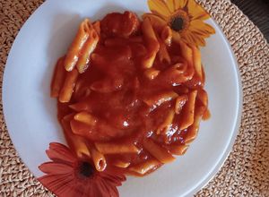 Foto principal de Macarrones con chorizo 👌🍅
