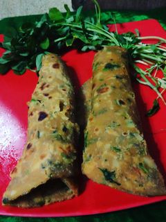 মেথি থেপলা (Methi thepla recipe in Bengali) রেসিপির প্রধান ছবি