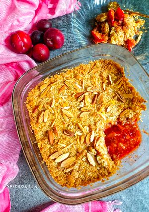 A picture of Plum Crumble.