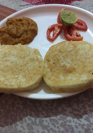 A picture of Pav bhaji.