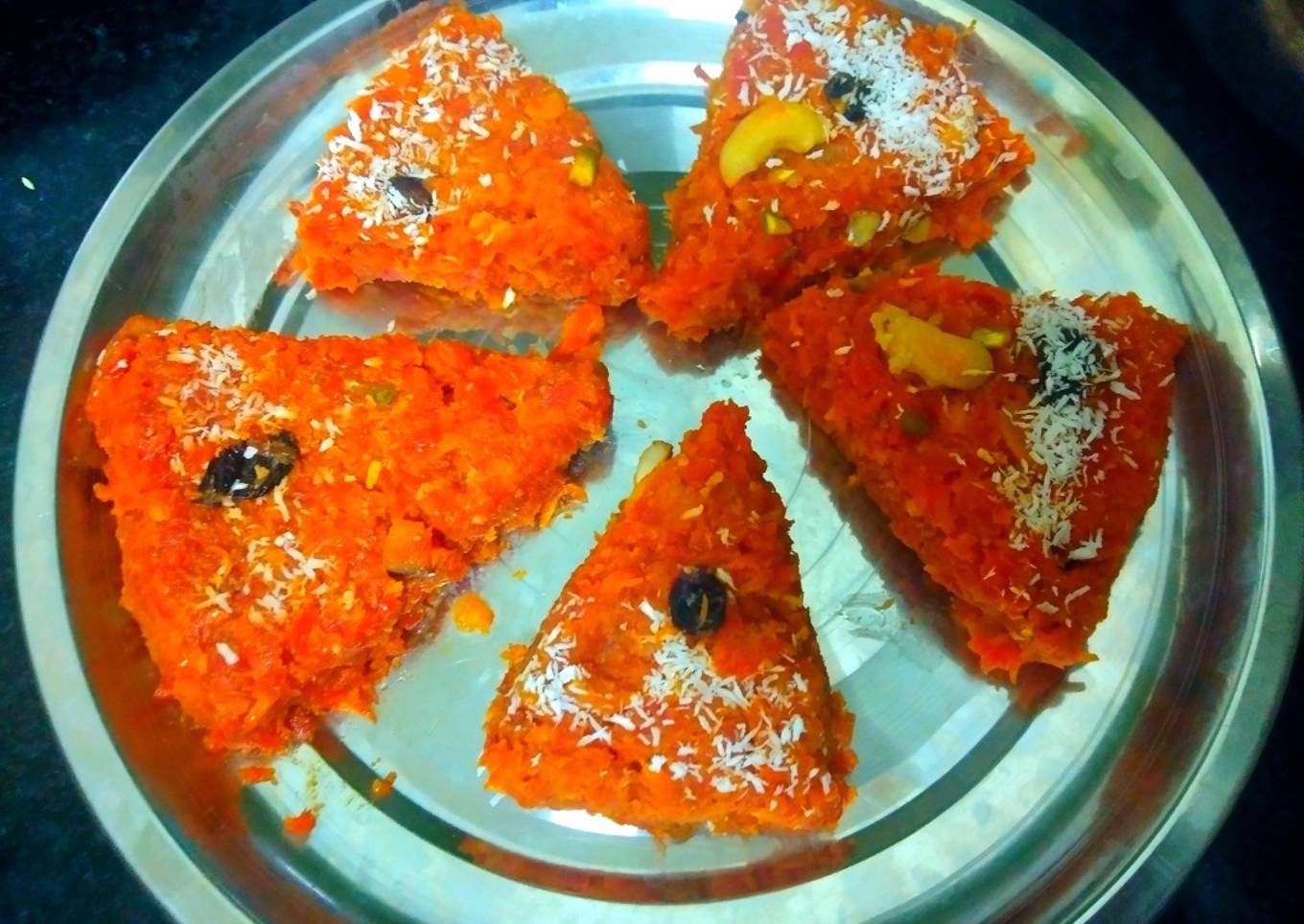 Carrot halwa with condensed milk