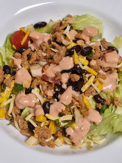 Una foto de Ensalada de ternera "estilo tacos"