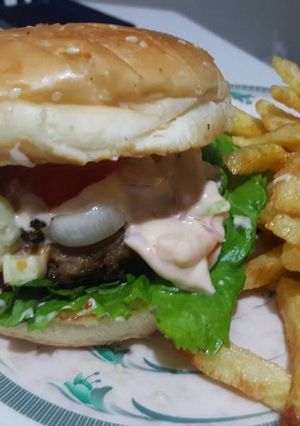 A picture of Beef burger.