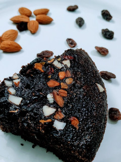 சாக்கோ ரவா கேக் (Choco Rava Cake Recipe in Tamil) செய்முறை முக்கிய புகைப்படம்