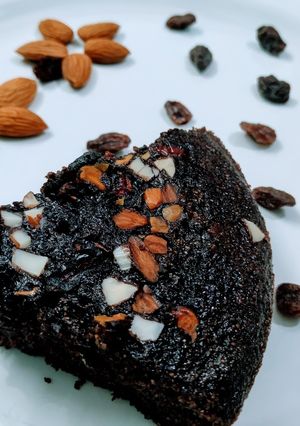 சாக்கோ ரவா கேக் (Choco Rava Cake Recipe in Tamil) செய்முறை முக்கிய புகைப்படம்