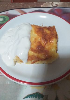 O poză a rețetei Mămăligă cu brînză în straturi.