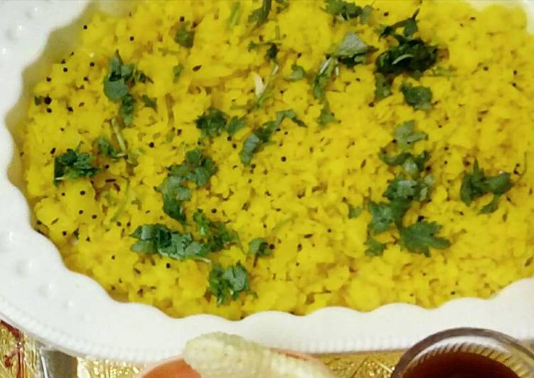 Recipe of Speedy Aloo onion poha